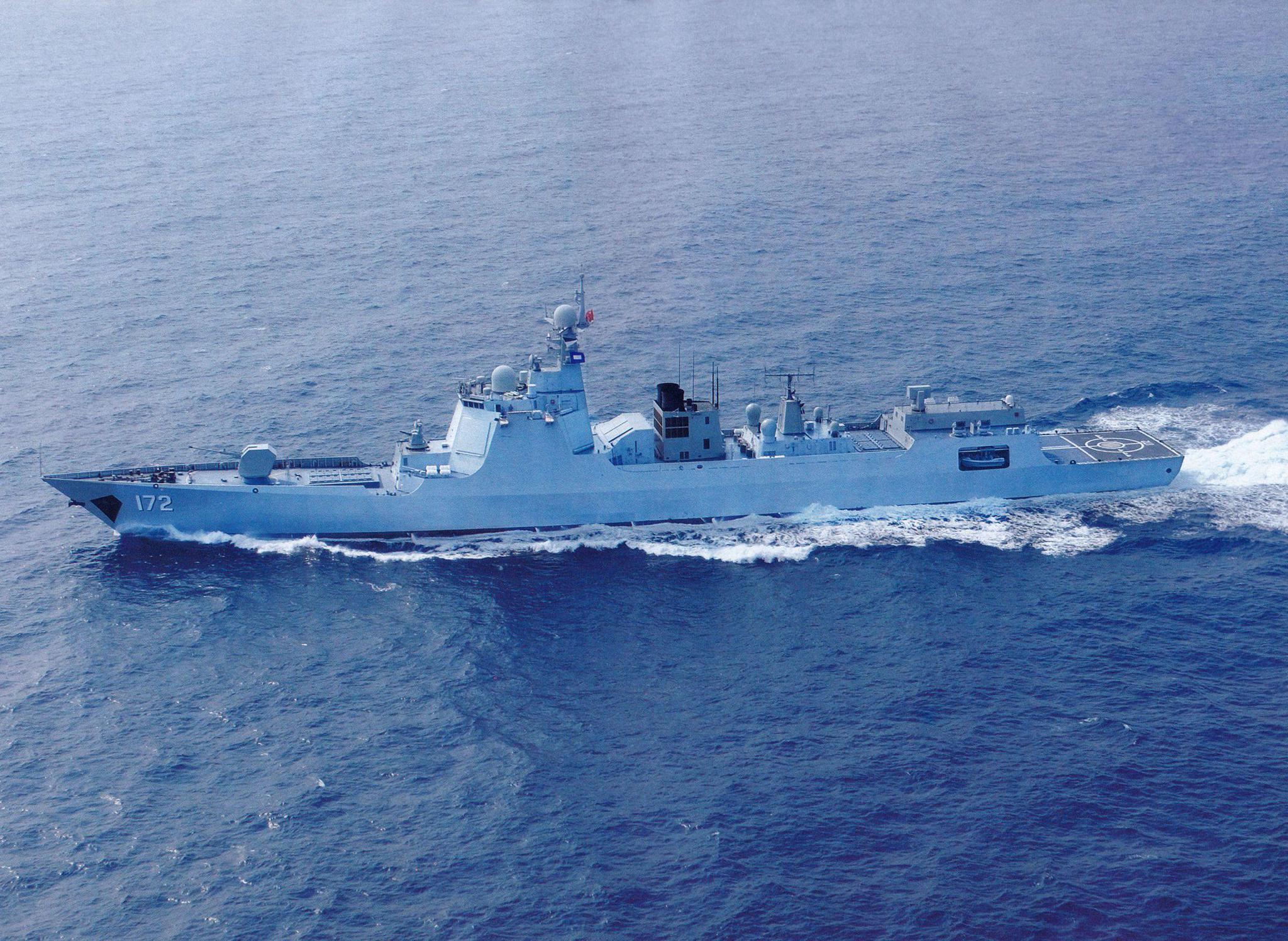 052D型驱逐舰3.jpg