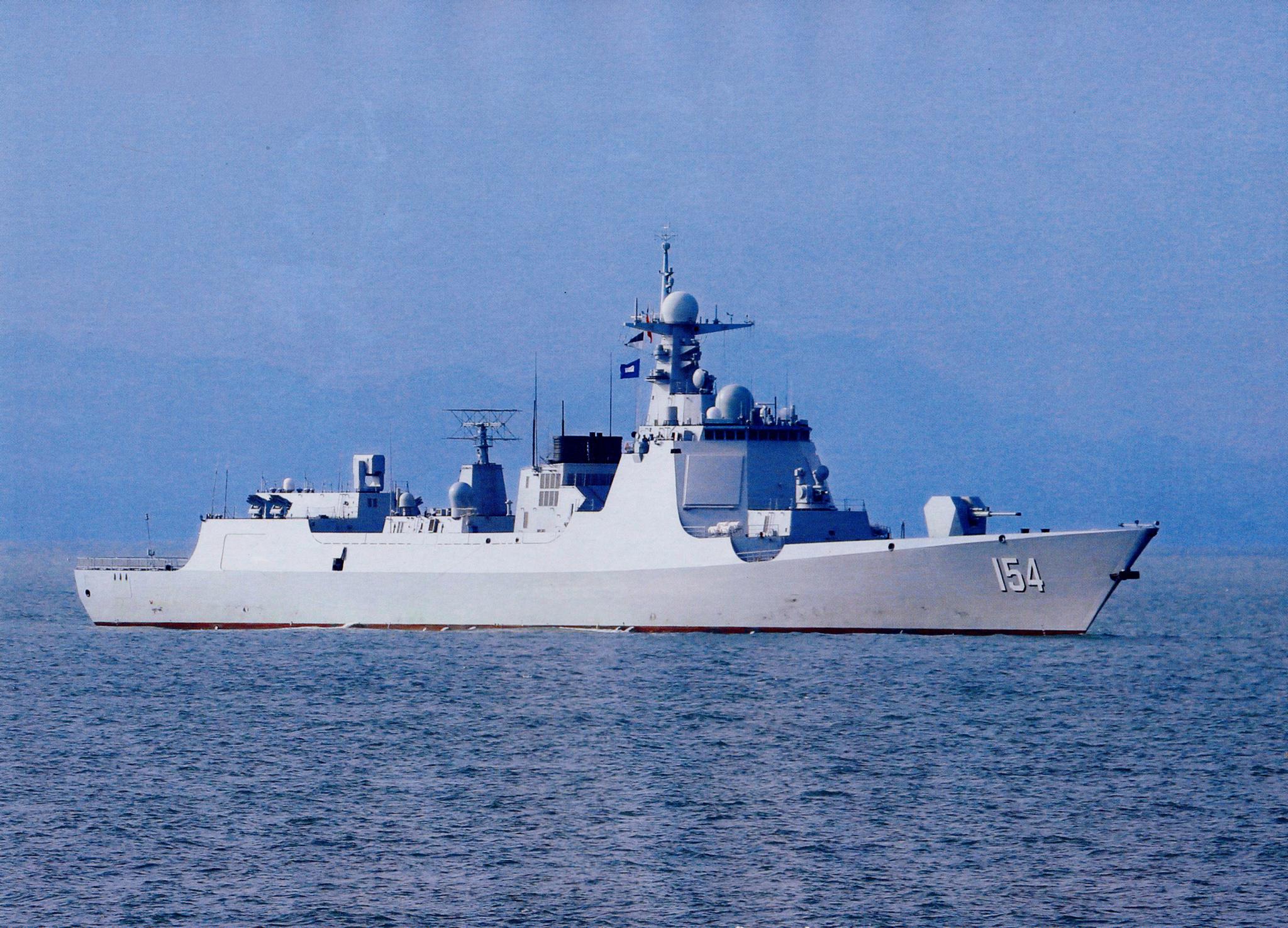 052D型驱逐舰2.jpg