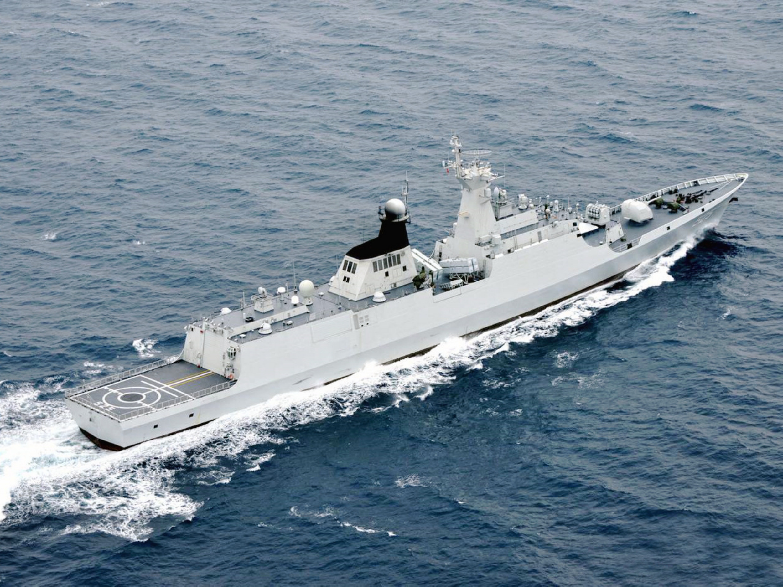 054A型护卫舰2.jpg